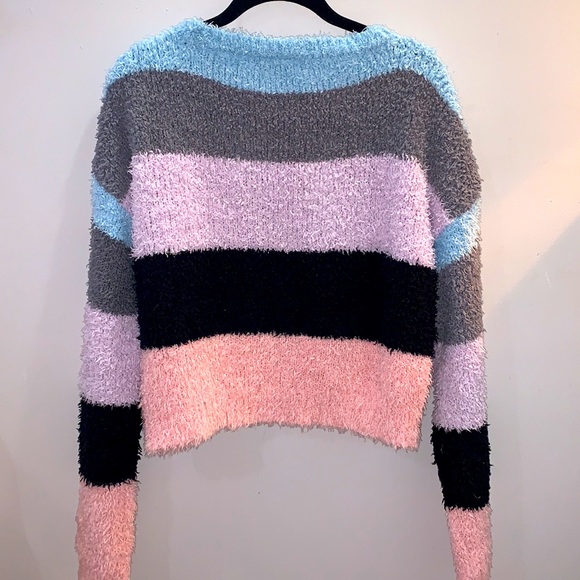 Striped sweater! - Picture 2 of 3